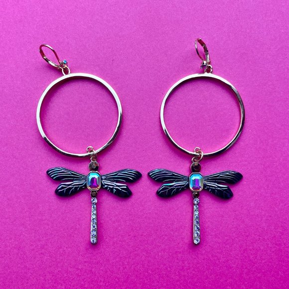 NWT Betsey Johnson Bug Collector Dragonfly Hoop Earrings - Picture 5 of 7